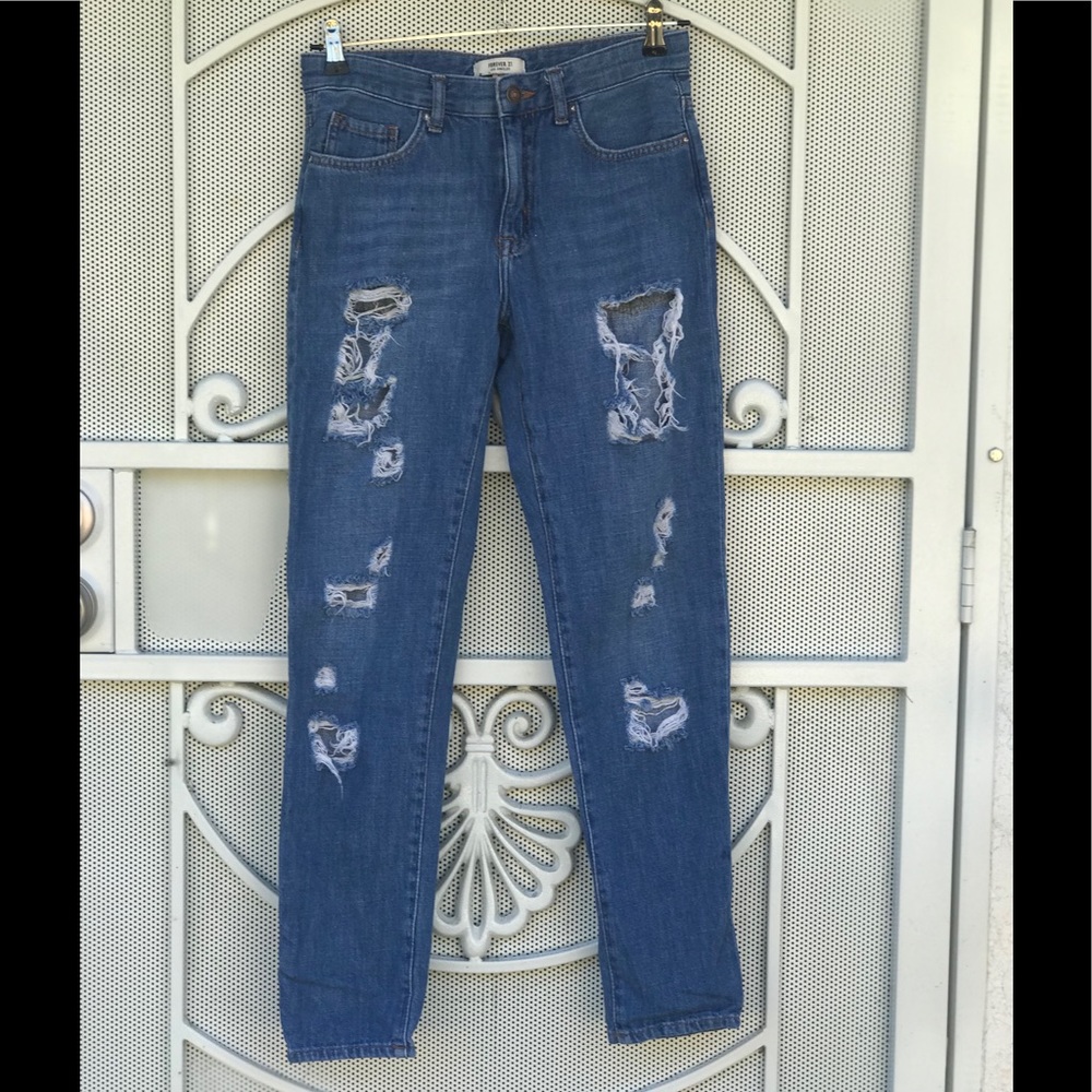 High waisted boyfriend jeans